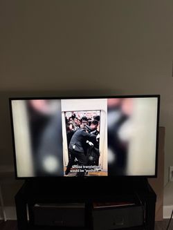 LG Flat Screen TV 45”