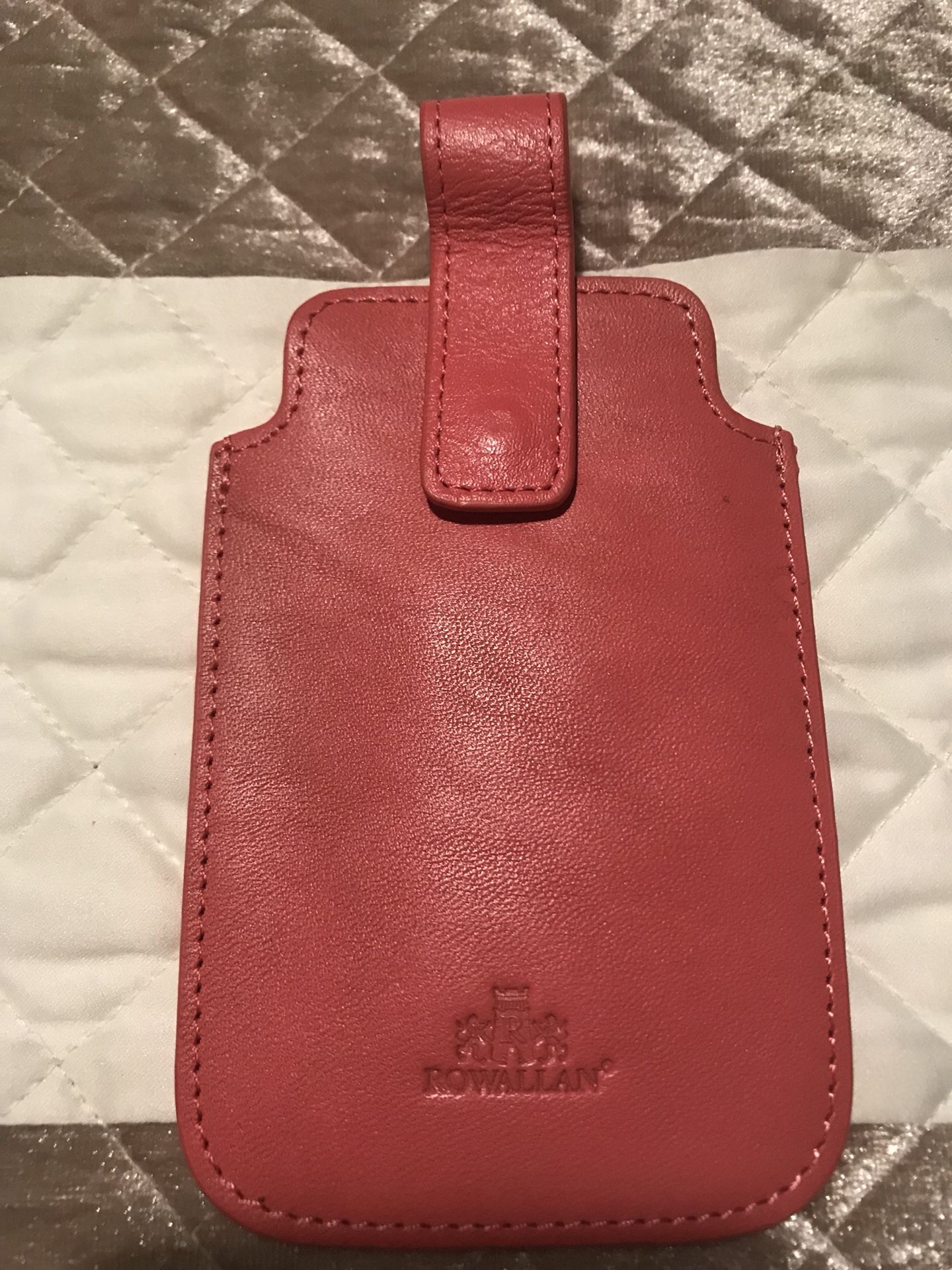 Small leather wallet