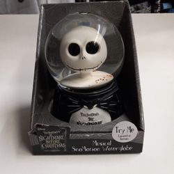 Jack Skelington Musical Snow Globe