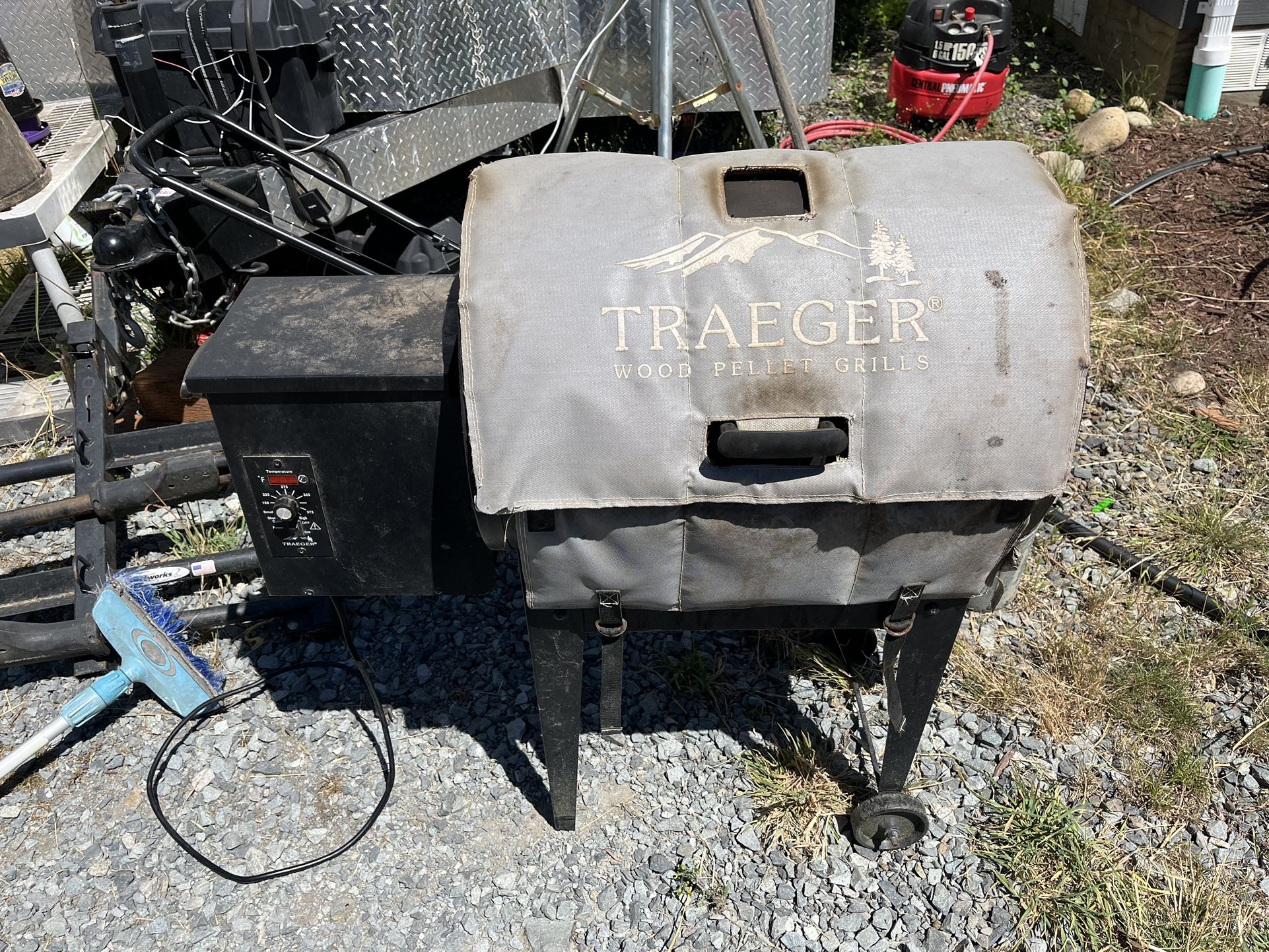 Traeger Junior Elite Pellet Grill