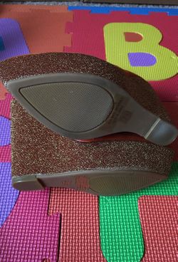 Brand new without box orange wedges with straps