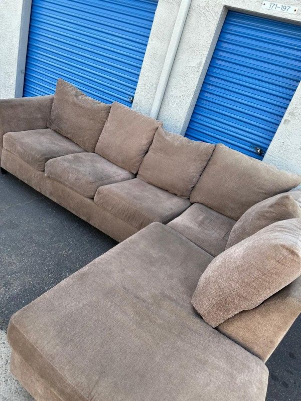 Sectional Couch