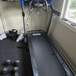 Horizon Fitness 7.0 AT Treadmill 