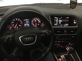 2017 Audi Q5 Thumbnail