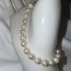 Vintage Freshwater Pearl Bracelet 14k Yellow Gold Clasp 7 1/2 Inches Long 