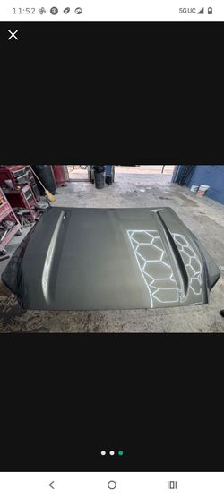 2024 Toyota Tacoma hood oem