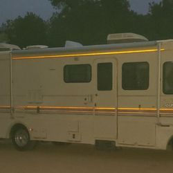 1990 Bounder 40ft.