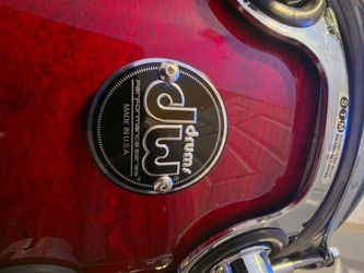 Brand new 6 piece DW Performance (cherry) with cases