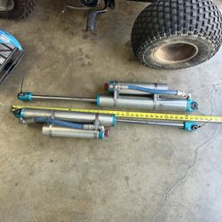 King  shocks 2.5x12