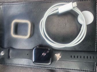 Apple Watch SE 2nd Gen 44mm Alum A2727(GPS+cellular) unlocked for any service like new 90 day warranty ,can deliver