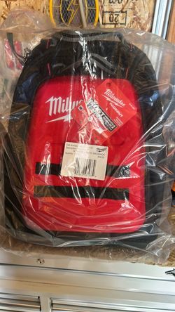 Milwaukee packout backpack