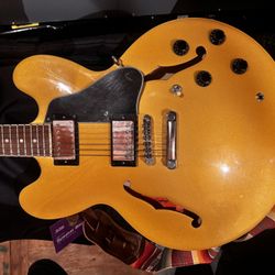 Electric Guitar Epiphone ES-335 Gold Metallic (2021) Hollow Body