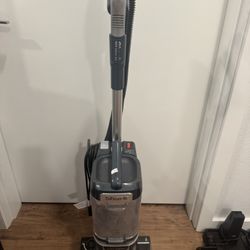 Shark Vacuum 