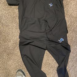 Lions pants and shirt large