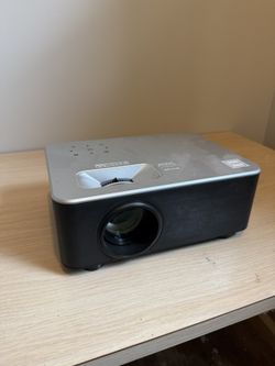 Projector With Screen
