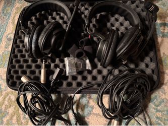 2 Audio-Technica BPHS1 Broadcast Stereo Headsets