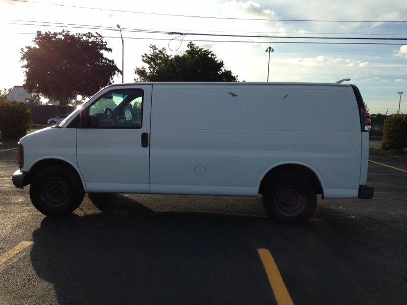 2002 Chevrolet Express