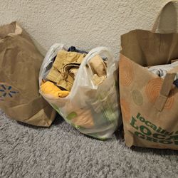 Toddler 3T And 4T.  Mostly 4 Items. All Seaso S. Pick Up.  Some Shoes Included. Pick Up. 