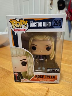 Funko Pop Rose Tyler #295 Hot Topic Exclusive Pre-release Rock Hill