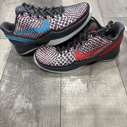Kobe 6 3D size 7Y