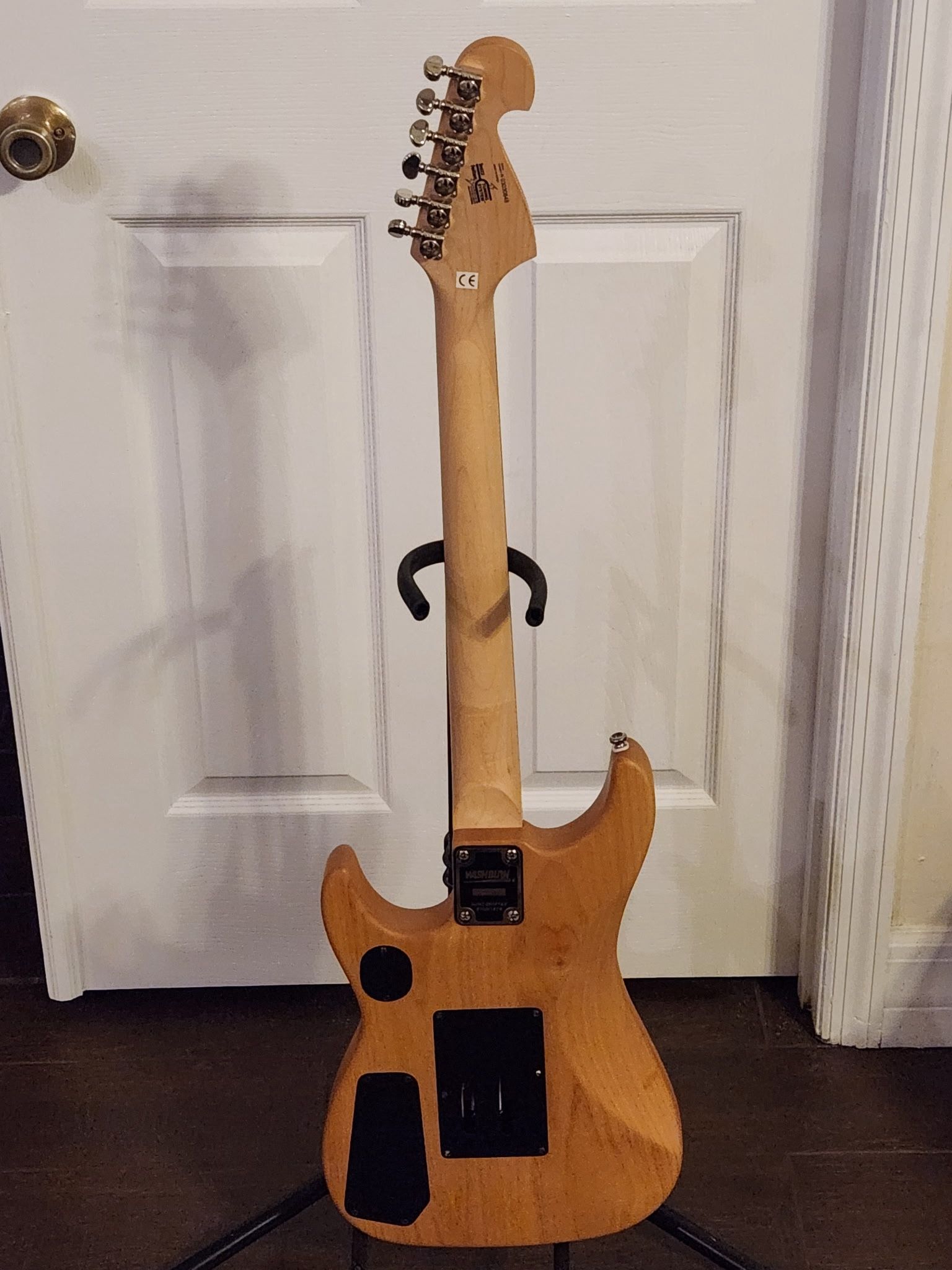 Washburn  N2 Nuno Bettendorf  Guitar