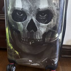 Call of Duty Modern Warfare 2 Launch Gift Carry-On Ghost Suitcase