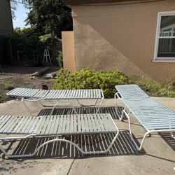 Outdoor Chaise Lounge FREE Pick Up