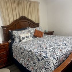 Wood Bedframe
