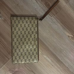 michael kors large jet set Clutch wristlet