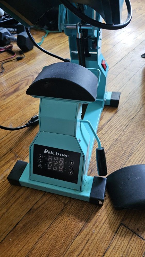 Delclynne Hat Heat Press