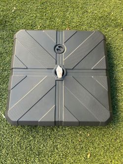 HDPE filable cantilever umbrella base stand color: black