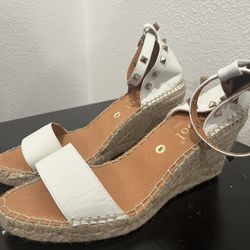 White and tan espadrille wedges with studded details #wedges
