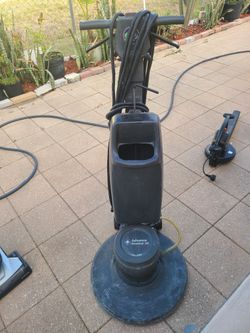 Floor Scrubbing Machine