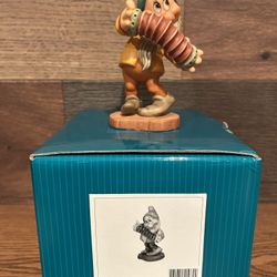 Walt Disney Classics Collection Snow White & the seven dwarfs. “Bashful” 