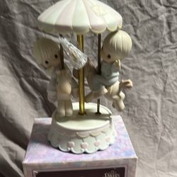 Precious Moments Love Makes The World Go Round 