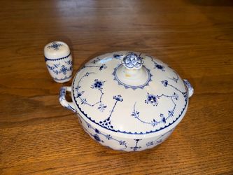 Denmark Furnivals Blue and White Serving Dish