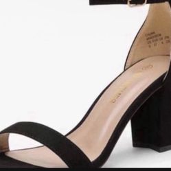 DREAM PARIS SIZE 6.5 BLACK SUEDE HEELS 