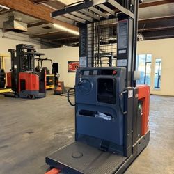 2019 Toyota Orderpicker Forklift