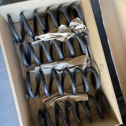 2007 + Lexus Gs300/350/450h Oem Springs 