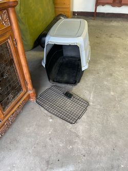 Dog crate