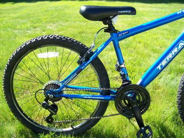21-speed-mountain-youth-or-boys-bike-kent-terra-2-4-24-tires-for-sale