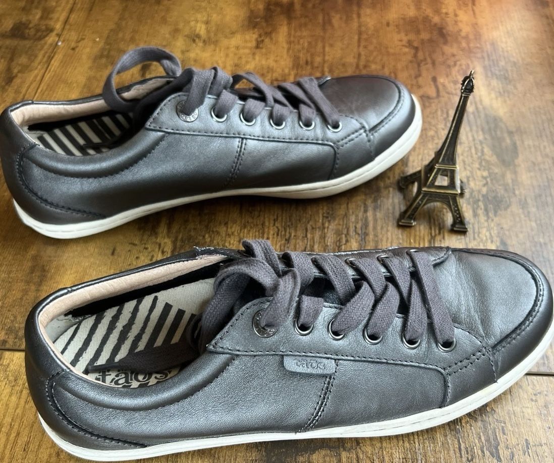 Taos Onward Pewter Women’s Shoes