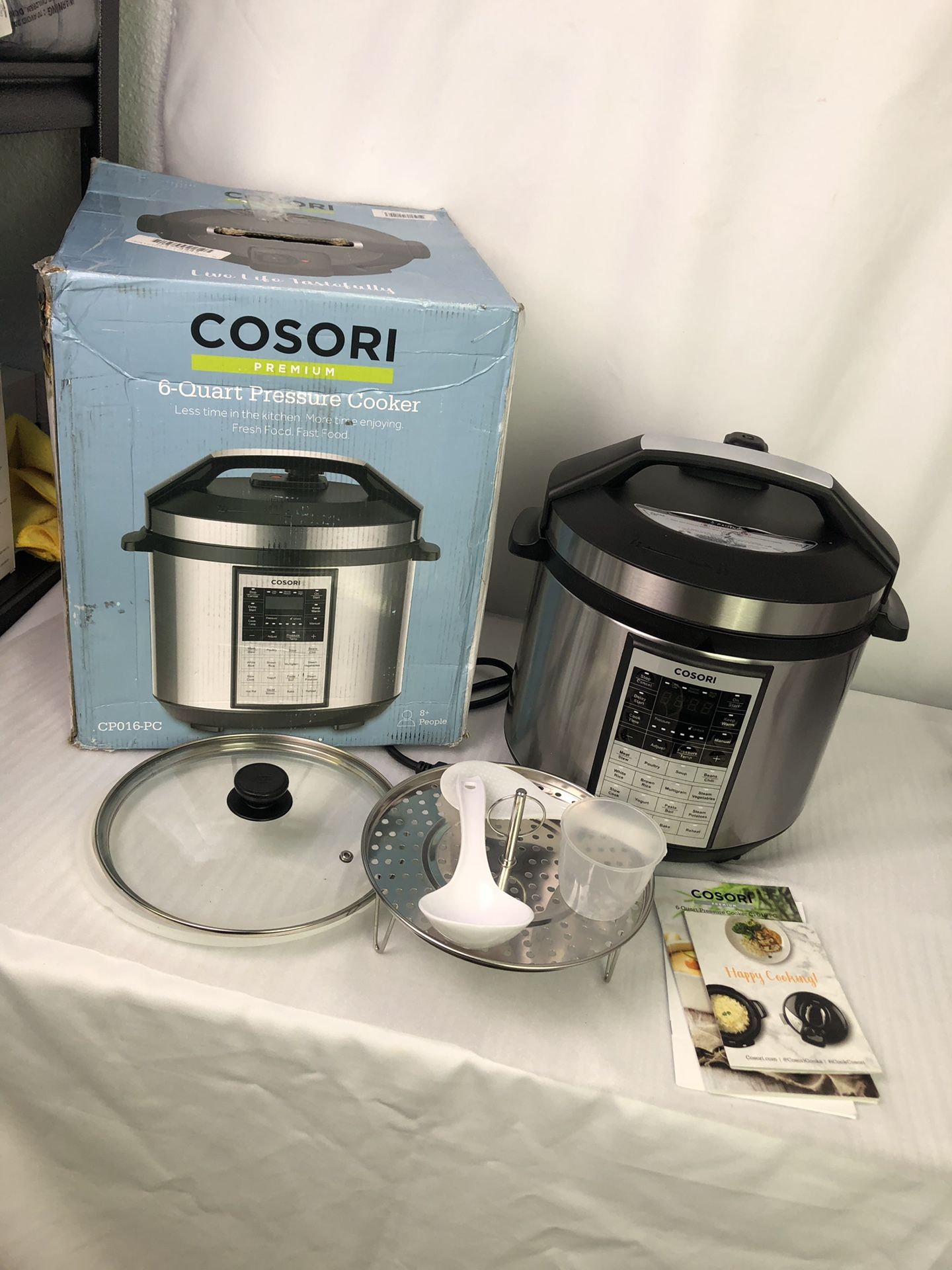 Cosori pressure cooker like new used