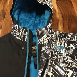 Winter Jacket North Face Size XL 18-20  Youth Runs Little Bit Smaller . Great Condition 