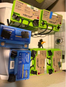 Lot of 6 LiFePO4 6 Batteries (Valence + Power-Sonic) 12V