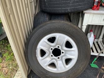 Toyota tundra Rims and Tires