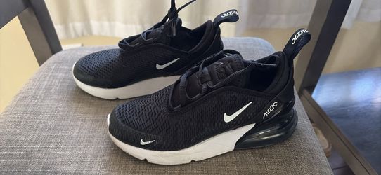 Nike 270