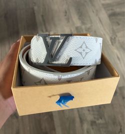 White LV