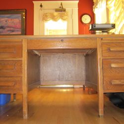 Vintage Oak Desk ONE day Listing 