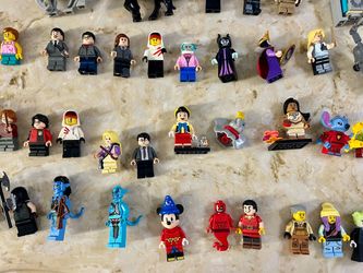 UPDATE : ADD TO THE COLLECTION OF MINI FIGURES & DECREASE THE PRICE! COLLECTION OF 47 LEGO Minifigures Including Harry Potter Wizarding World, Alongsi